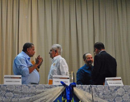DIVINÓPOLIS: Debate eleitoral é de ideal e ideias, assim dizem – Mas o que será que conversavam?